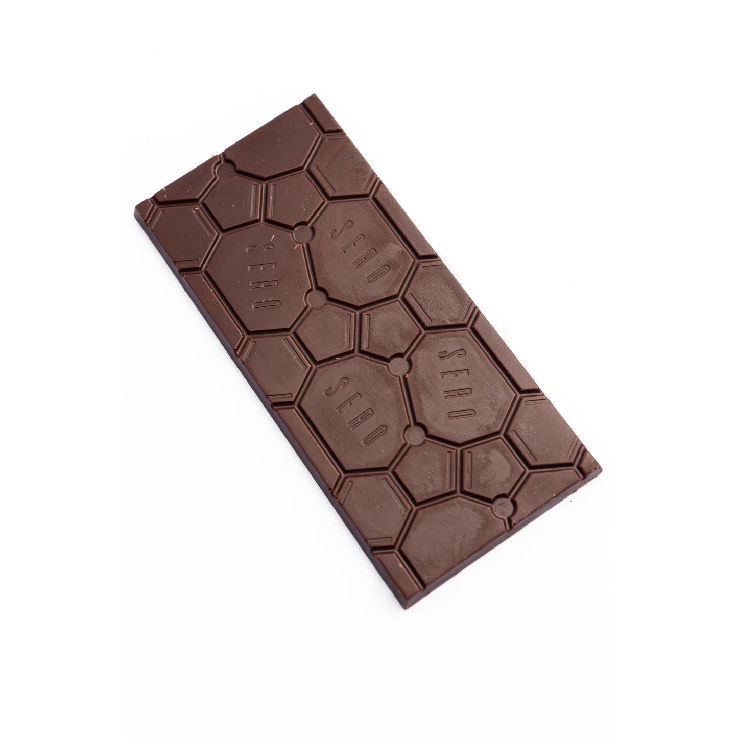 Barra de 40g de chocolate oscuro de sero. Chocolate 70% cacao fino de aroma.