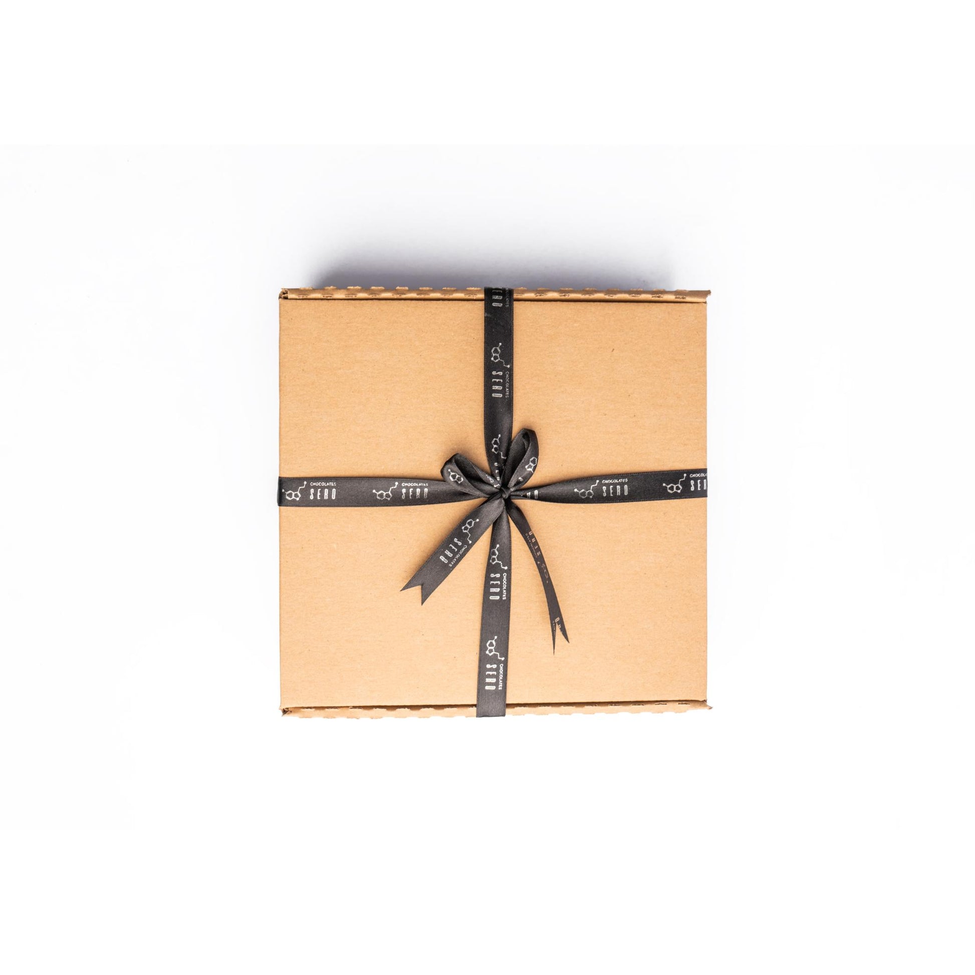 Caja de suscripción. Chocolate, microlotes, chocolate especial, infusiones, bombones, edición limitada.