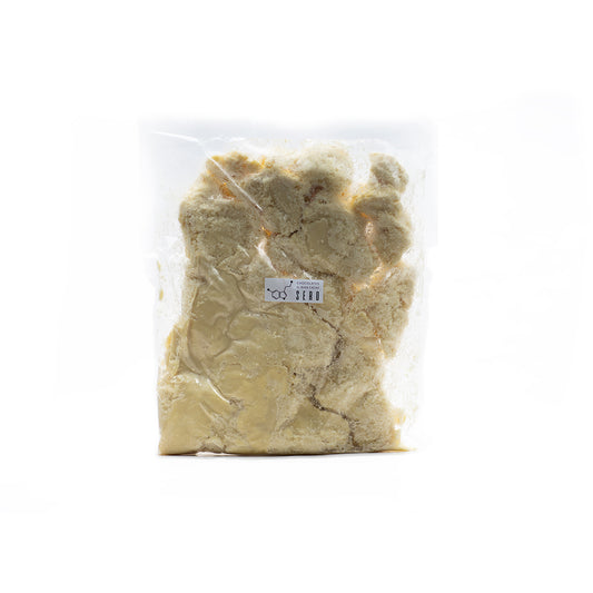 Artisanally extracted cocoa butter from Guatemalan cacao, packaged by Chocolates Sero. A pure, origin-traceable ingredient showcasing ethical sourcing, local craft, and premium quality.