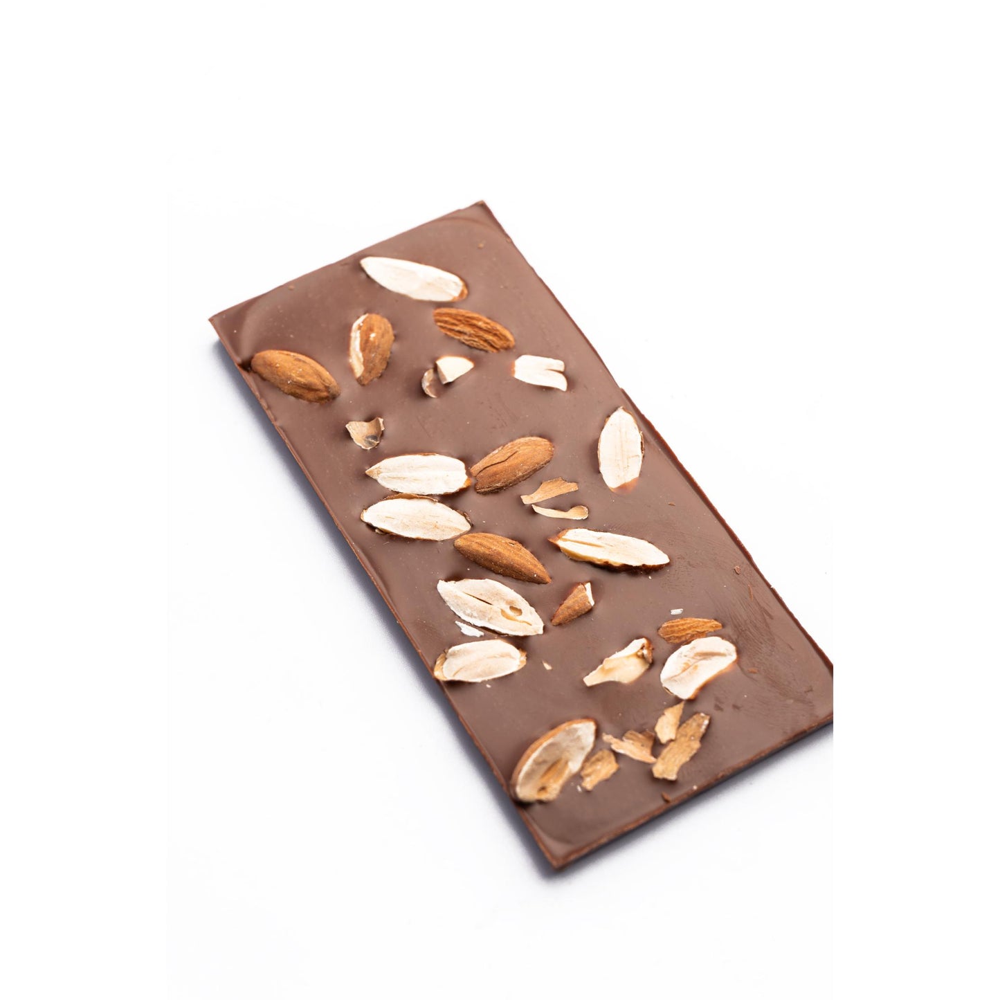 Barra de leche con almendra. Barra 40g  chocolate con leche y almendra.